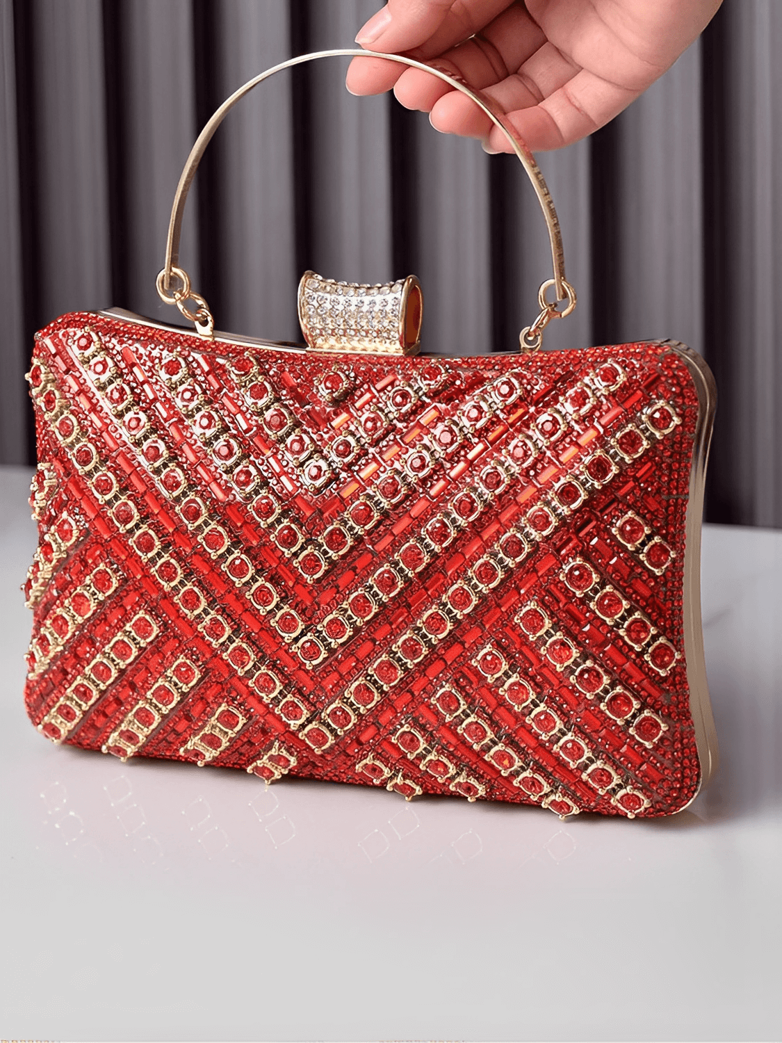 Bolsa Feminina Clutch Com Cristais e Alças Removíveis para Festa  –  Nayra