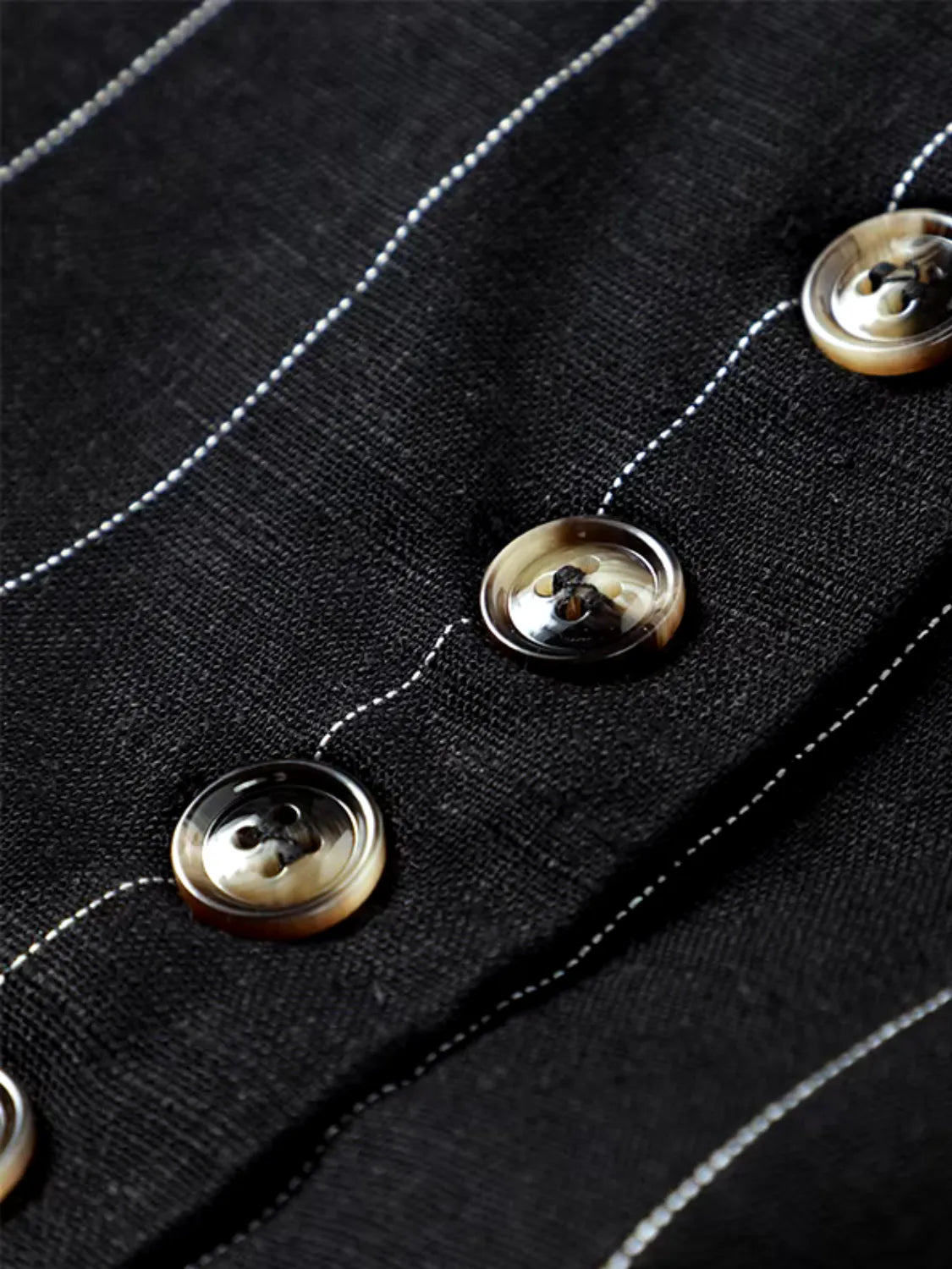 Conjunto Feminino Risca de Giz Colete com Botões e Amarração nas Costas e Saia Curta - Dara