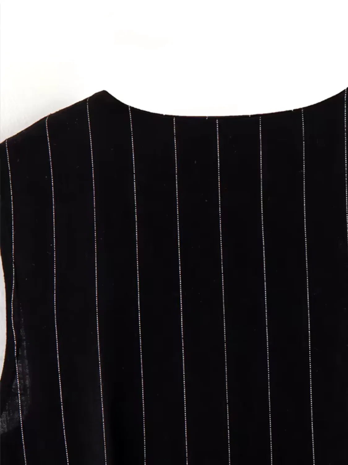 Blusa Feminina Risca de Giz com Botões e Amarração nas Costas - Cecília