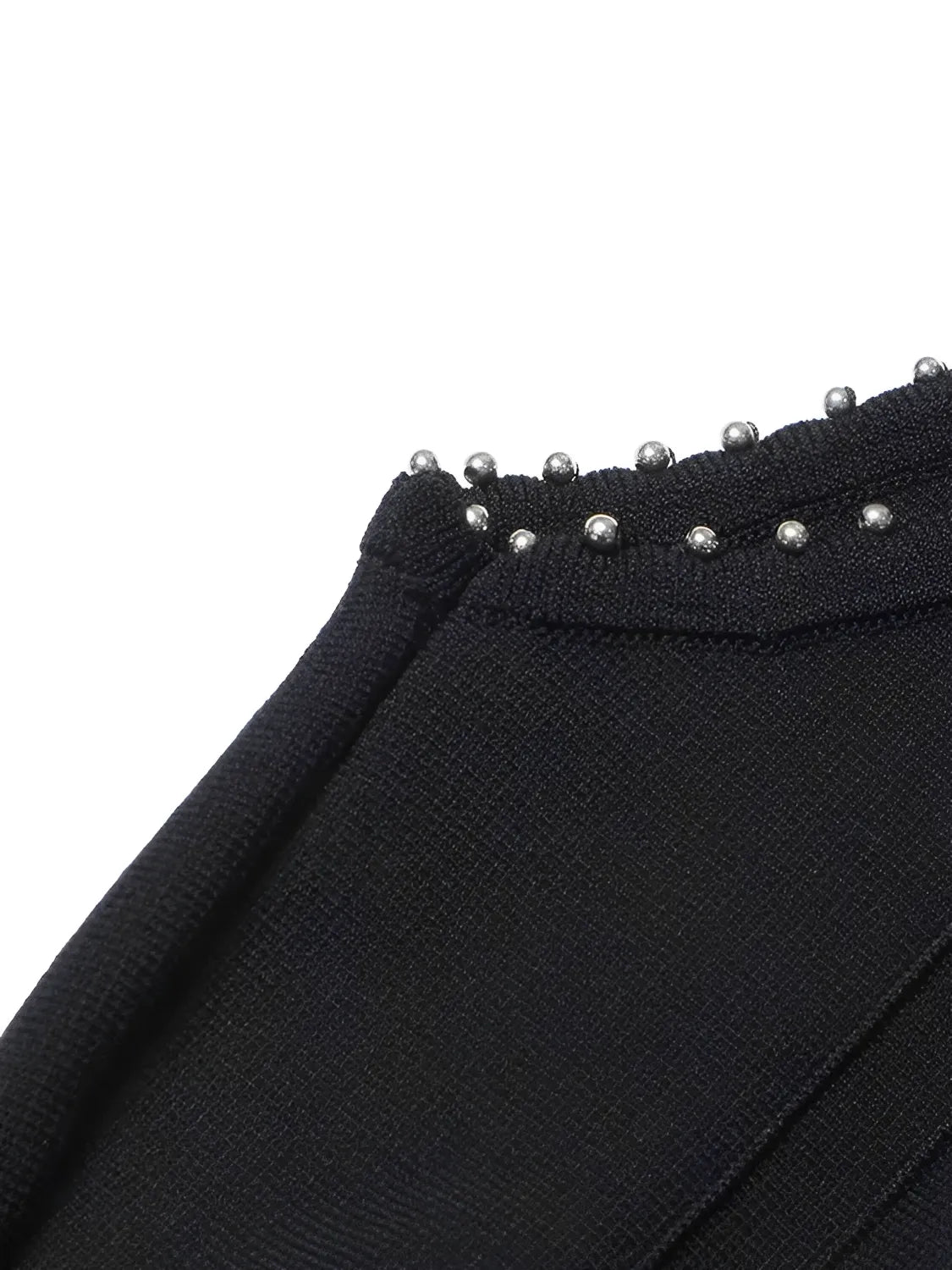 Vestido Feminino Midi Elegante com Gola Alta e Bordados em Pedraria - Penelope