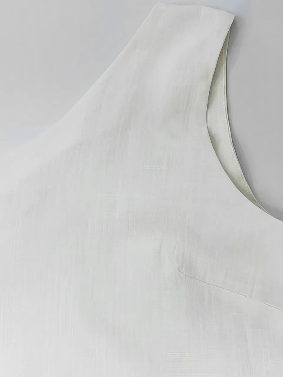 Conjunto Feminino com Blusa de Ombro Único e Saia Longa de Cintura Alta com Amarração e Fenda - Malena