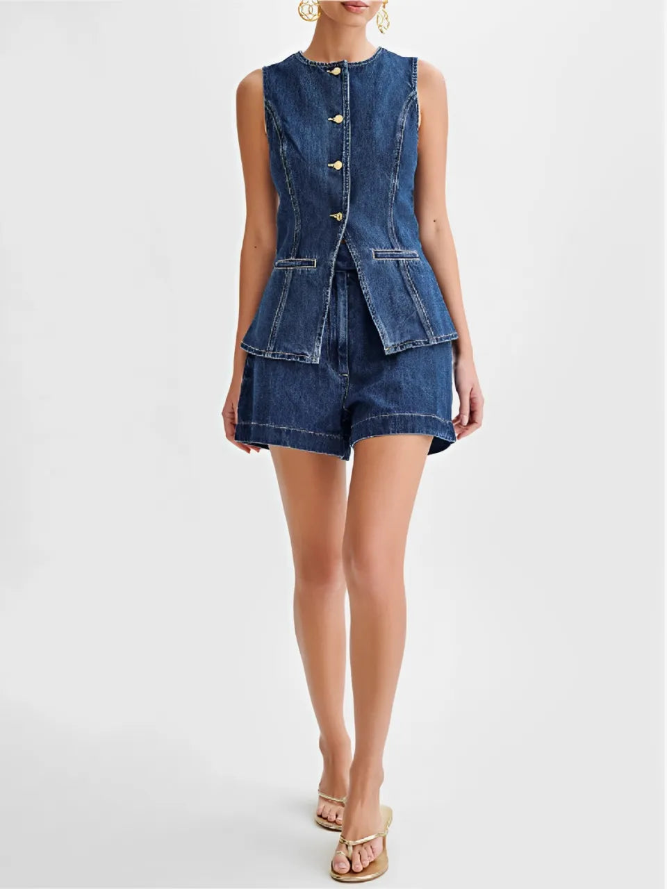 Conjunto Feminino Jeans com Colete de Botões e Short de Cintura Alta - Raiza