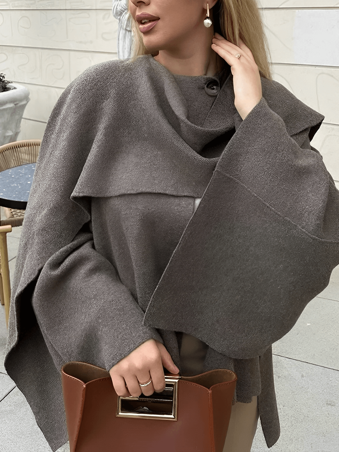 Casaco Feminino Poncho com Gola Lenço Elegante – Alana