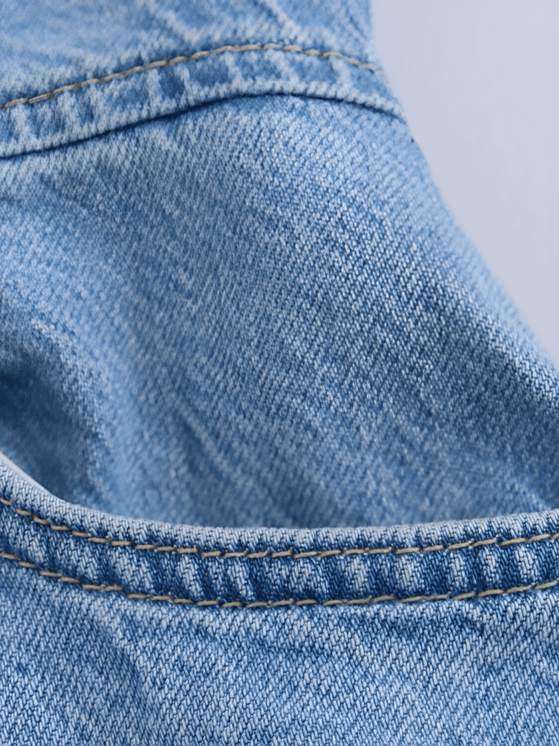 Macacão Feminino Jeans com Decote Nadador e Abertura Frontal em Botões Modelagem Wide Leg  - Jordana