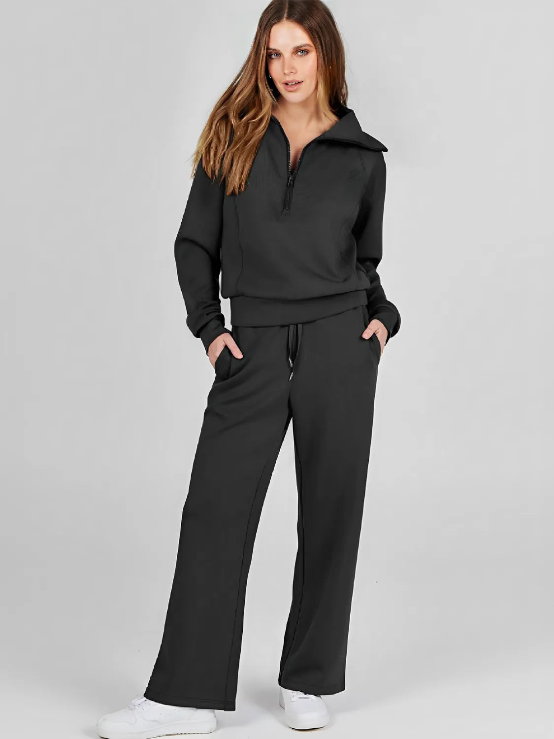 Conjunto Feminino com Suéter Gola Alta Ajustável e Calça Cintura Média com Ajuste de Cordão - Alessandra