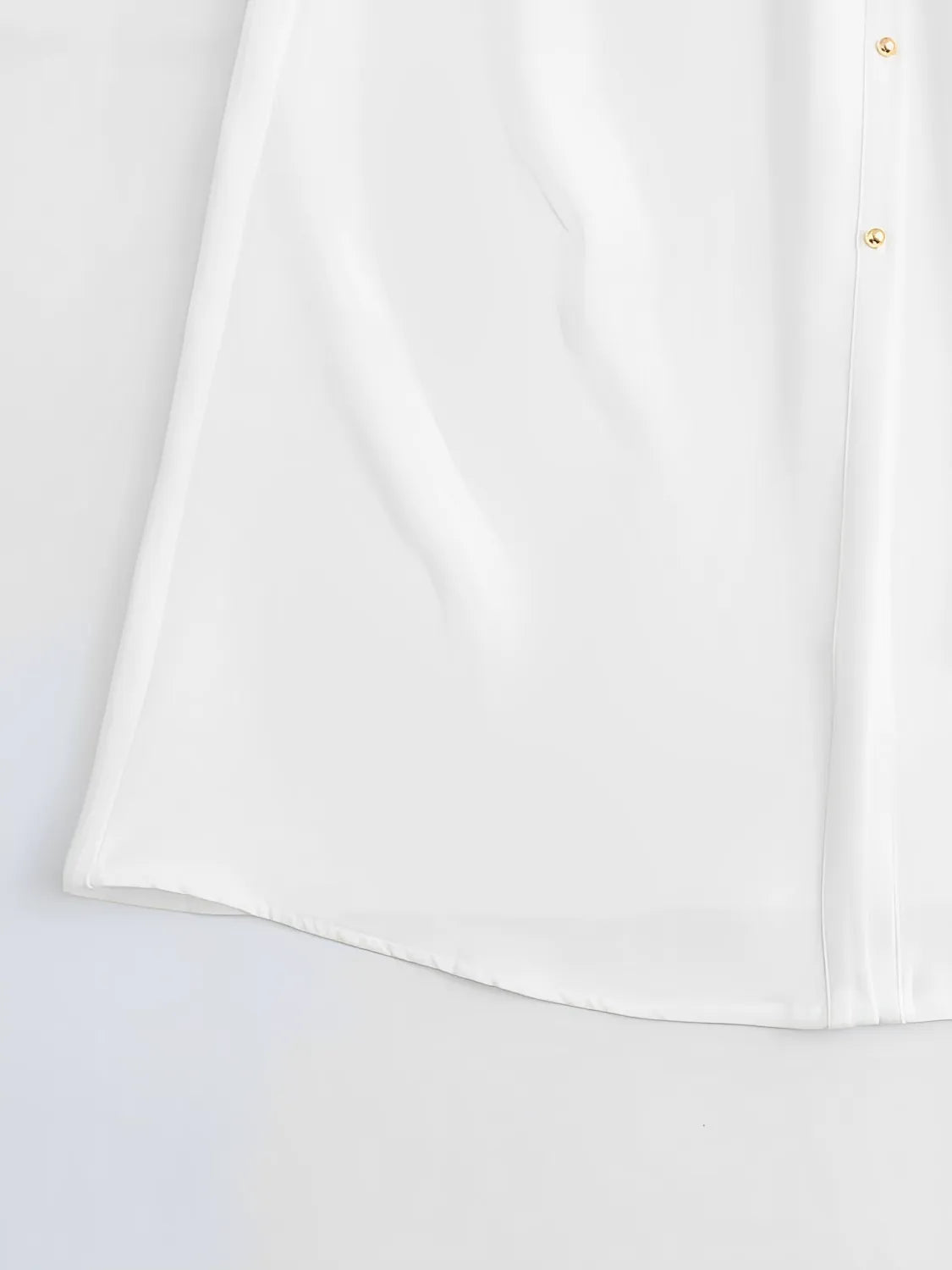 Vestido Feminino Chemise Decote em V com Abertura Frontal em Botões - Alexandra