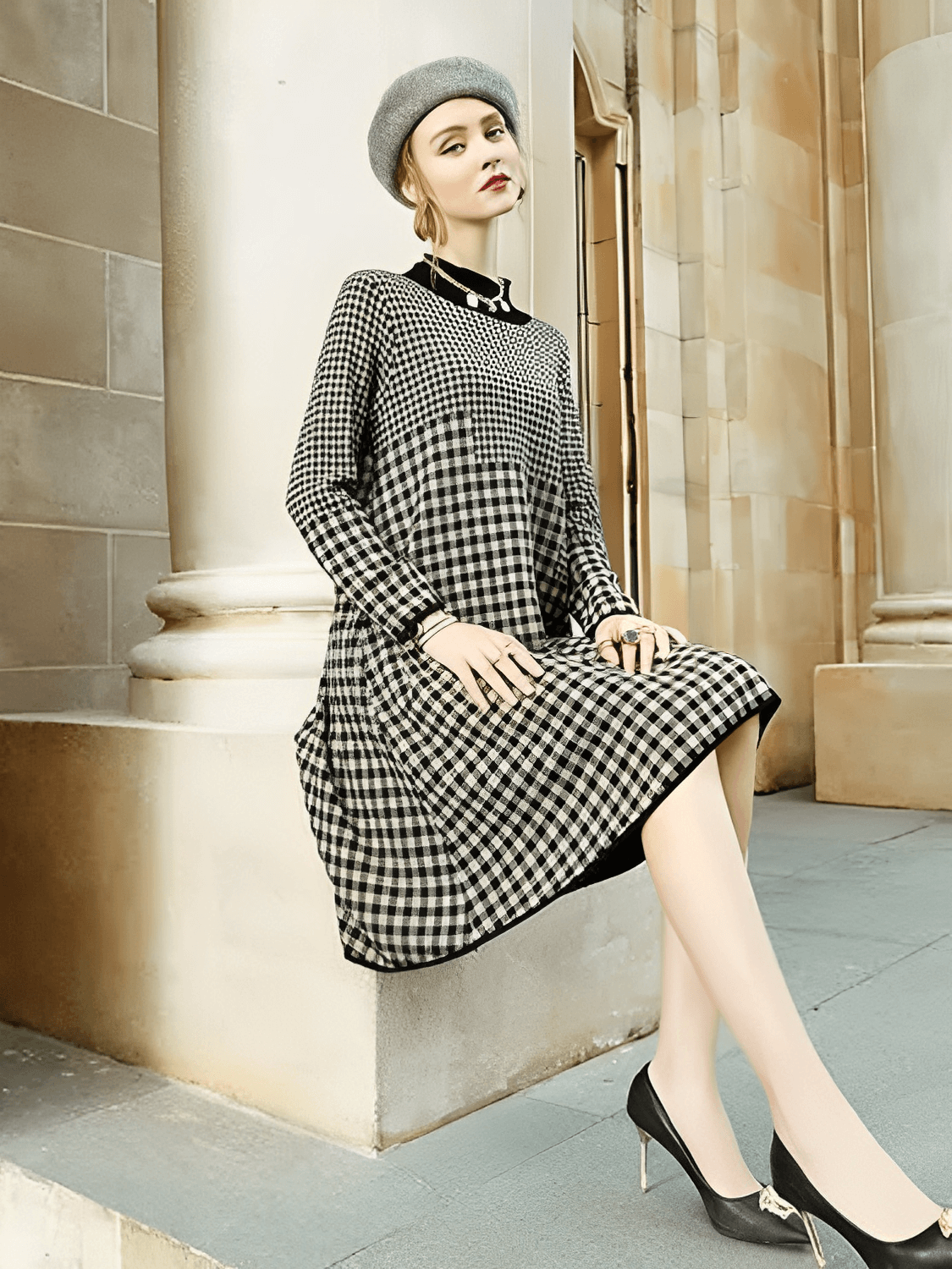 Vestido Feminino em Tricô Estampado Xadrez Vintage com Modelagem Evasê – Genevieve