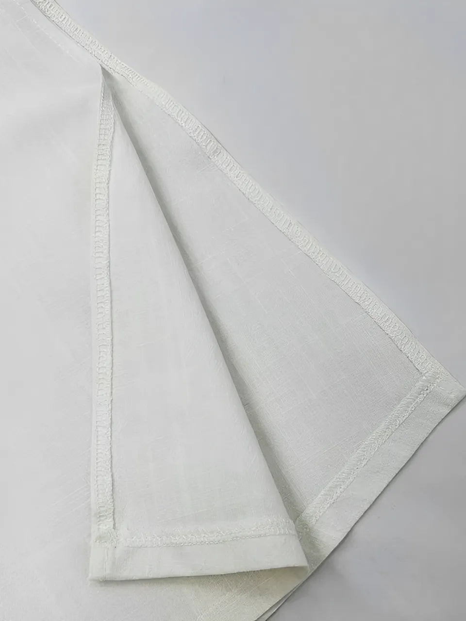Conjunto Feminino com Blusa de Ombro Único e Saia Longa de Cintura Alta com Amarração e Fenda - Malena