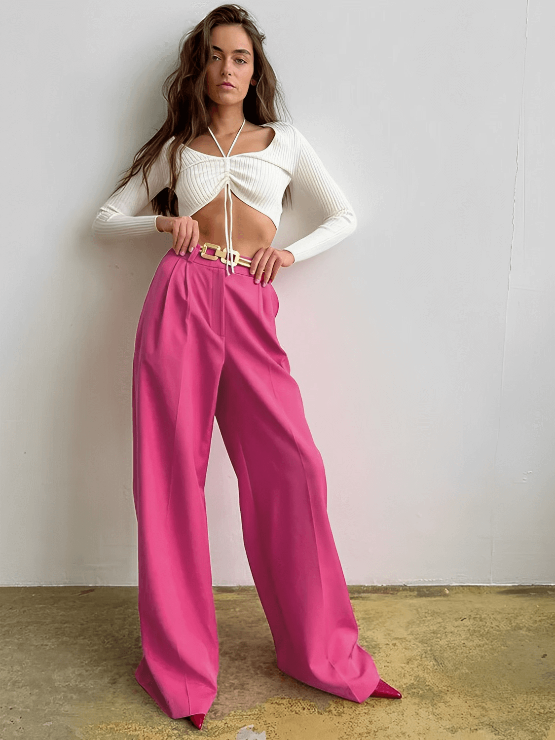 Calça Feminina Wide Leg em Alfaiataria com Cintura Alta e Bolsos – Madison