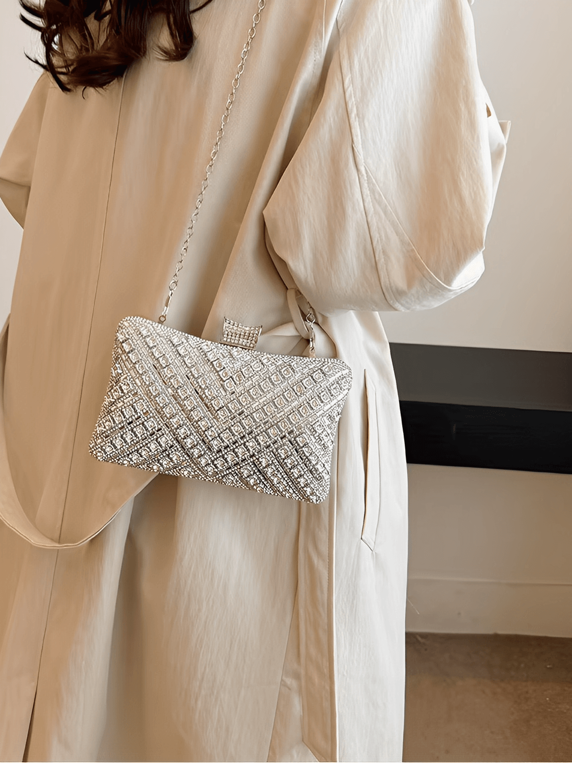 Bolsa Feminina Clutch Com Cristais e Alças Removíveis para Festa  –  Nayra