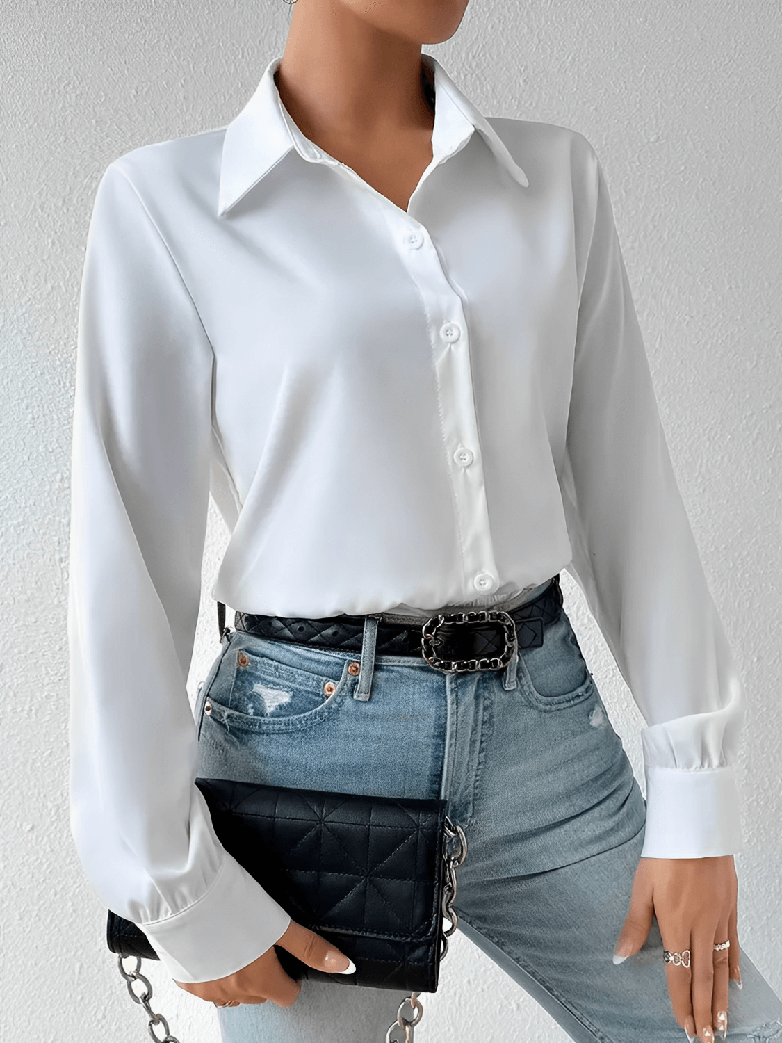 Camisa Body Feminina Estilo Alfaiataria com Punhos Estruturados e Botões – Mercedes