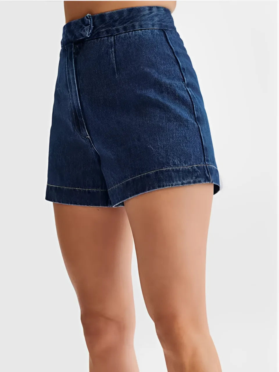 Conjunto Feminino Jeans com Colete de Botões e Short de Cintura Alta - Raiza