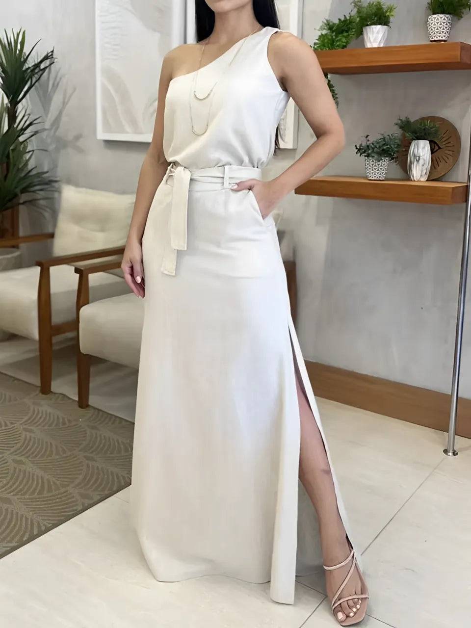 Conjunto Feminino com Blusa de Ombro Único e Saia Longa de Cintura Alta com Amarração e Fenda - Malena