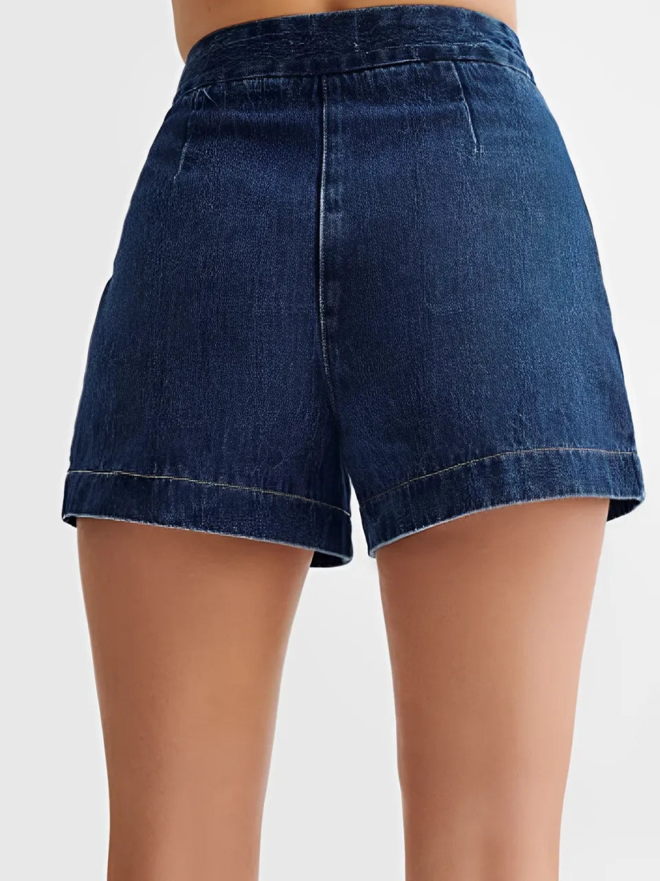 Conjunto Feminino Jeans com Colete de Botões e Short de Cintura Alta - Raiza