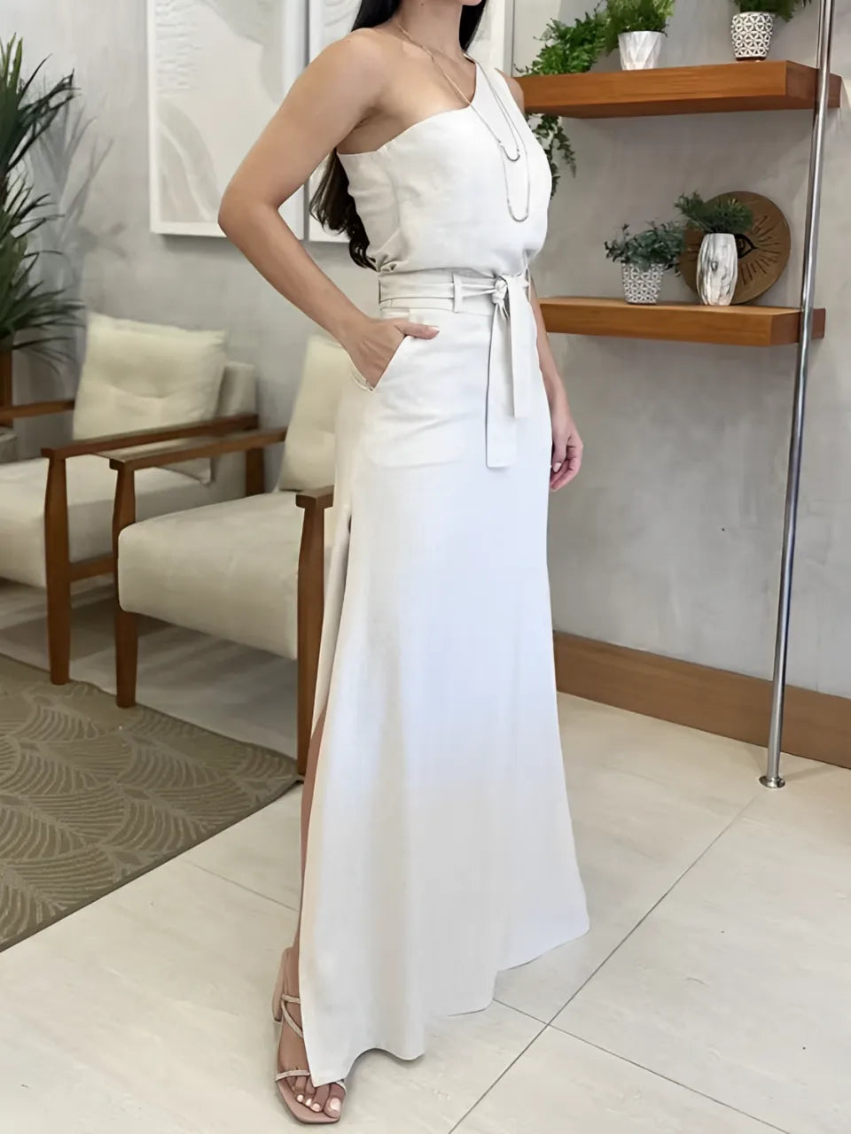 Conjunto Feminino com Blusa de Ombro Único e Saia Longa de Cintura Alta com Amarração e Fenda - Malena