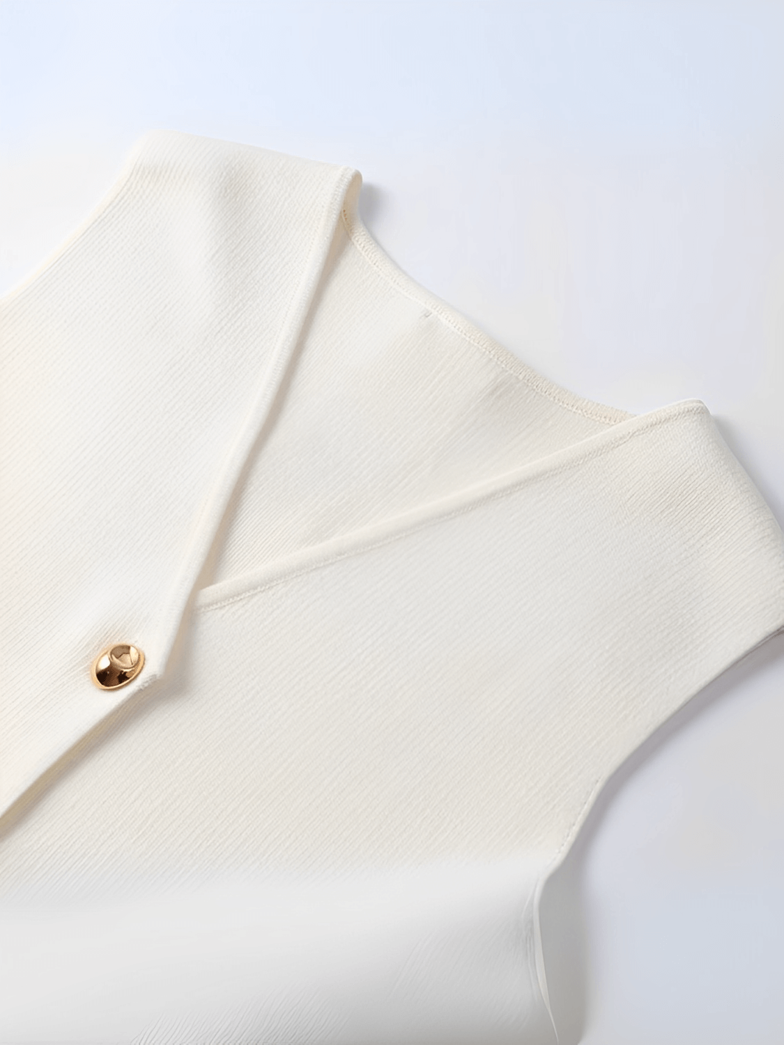 Conjunto Feminino Alfaiataria com Colete de Botões e Saia Longa em Camadas Plissada - Mirella