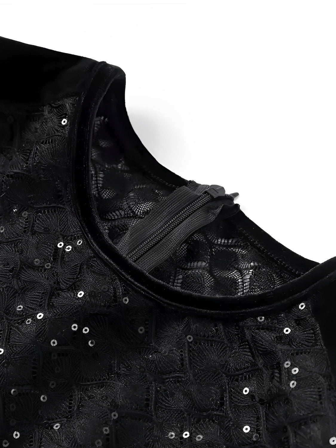 Macacão Feminino de Renda com Lantejoulas Ombreira e Punhos de Plumas e Calça Flare de Veludo - Noir