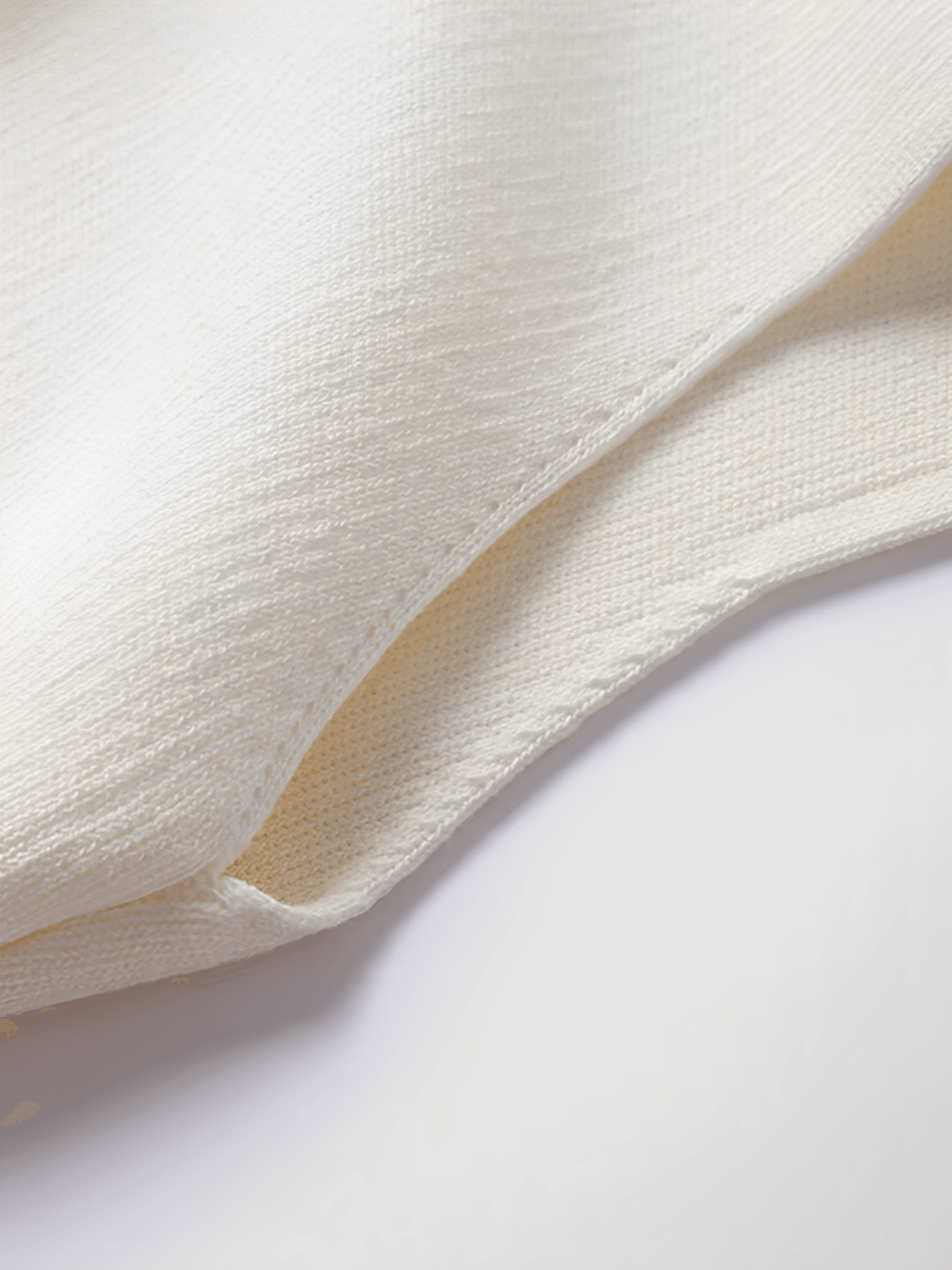 Conjunto Feminino Alfaiataria com Colete de Botões e Saia Longa em Camadas Plissada - Mirella