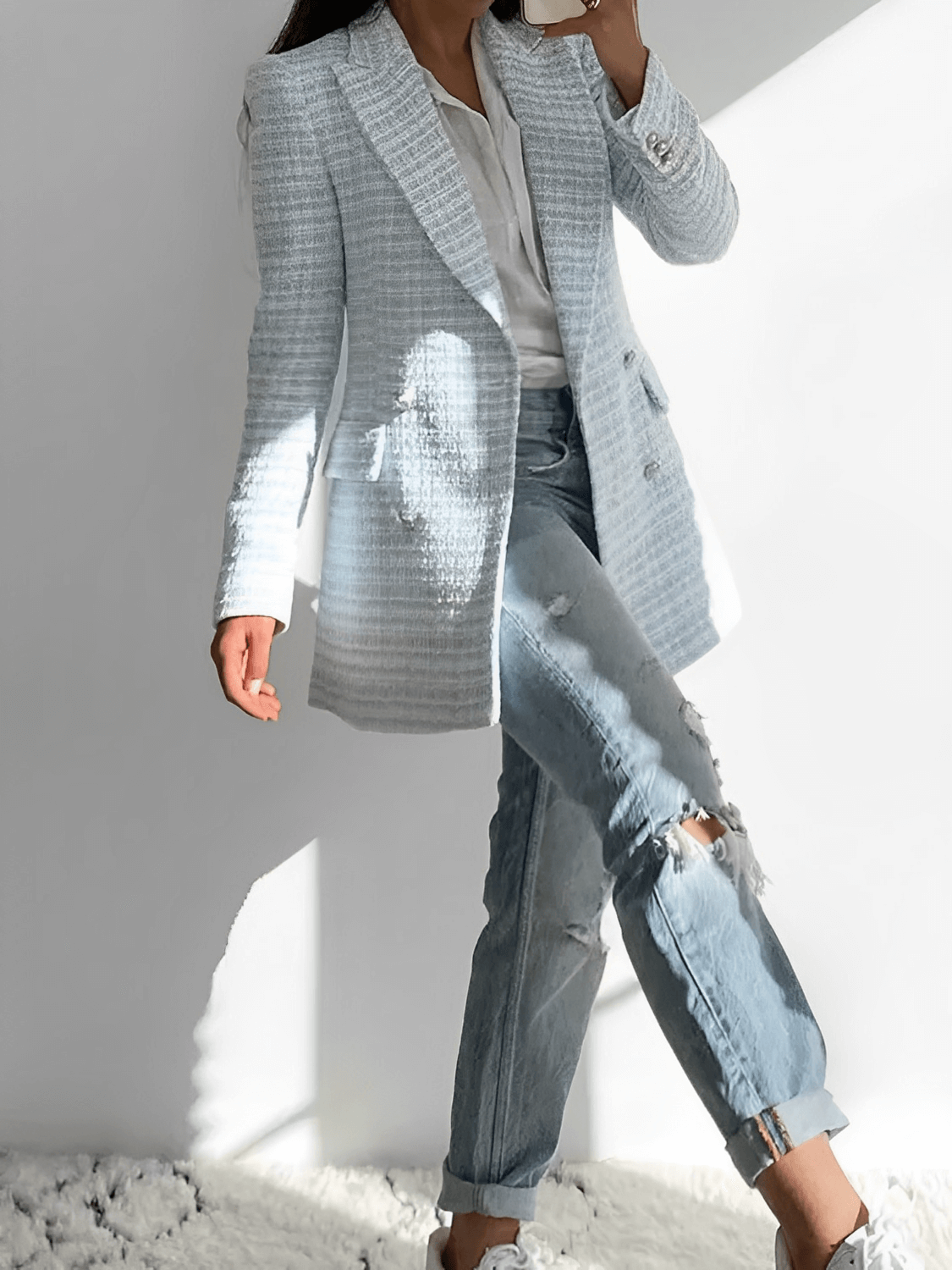 Blazer Feminino Tweed Texturizado com Fechamento Trespassado de Botões Duplos – Fiorella