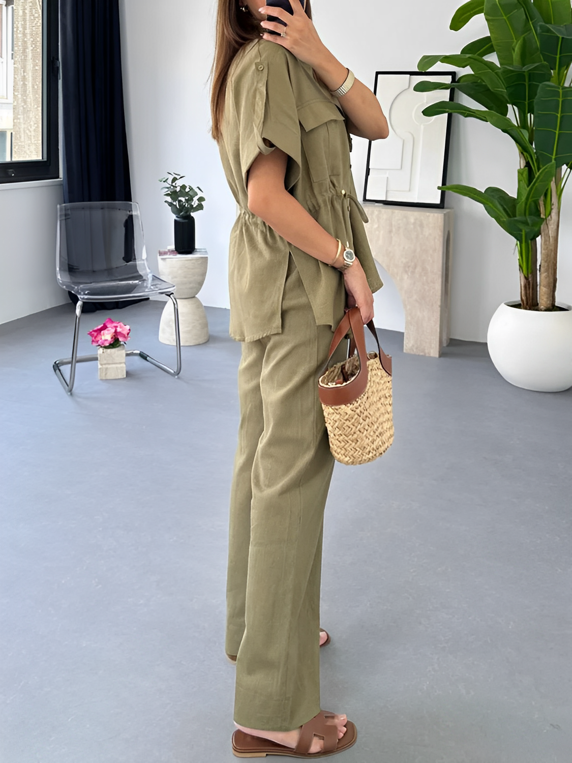 Conjunto Feminino Casual com Camisa de Manga Curta Oversized Ajustável e Calça Wige Leg Cintura Alta - Olga