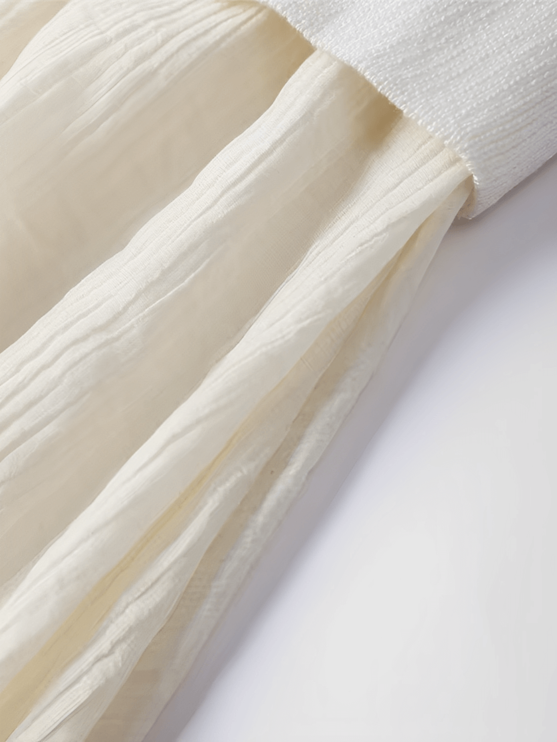 Conjunto Feminino Alfaiataria com Colete de Botões e Saia Longa em Camadas Plissada - Mirella