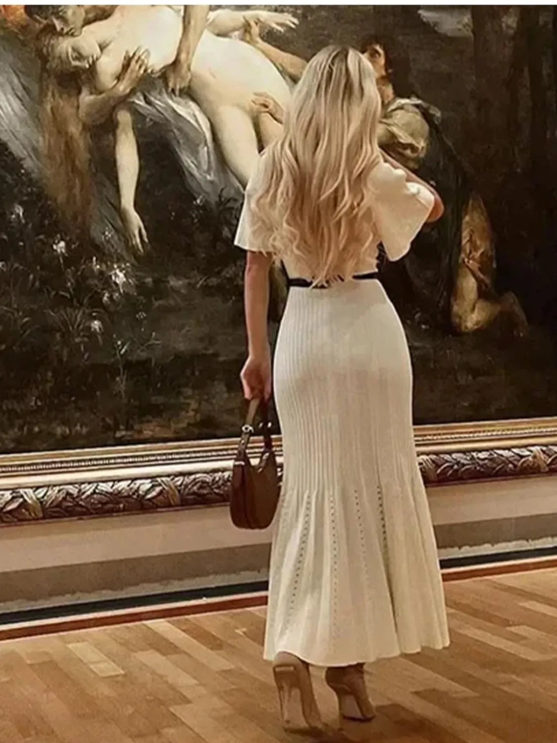 Vestido Feminino Tricô Midi Manga Curta com Abertura de Botões - Charlotte