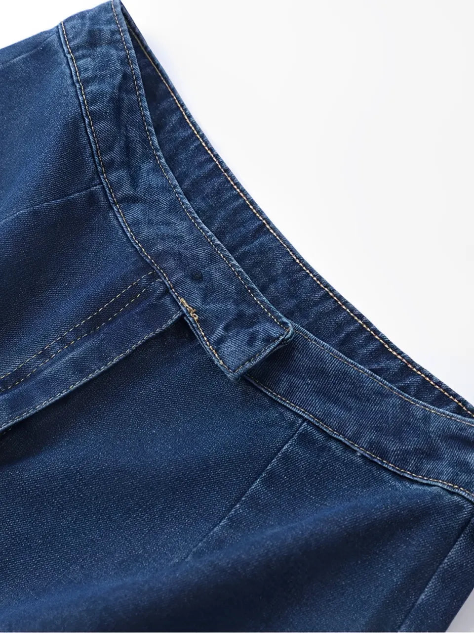Conjunto Feminino Jeans com Colete de Botões e Short de Cintura Alta - Raiza