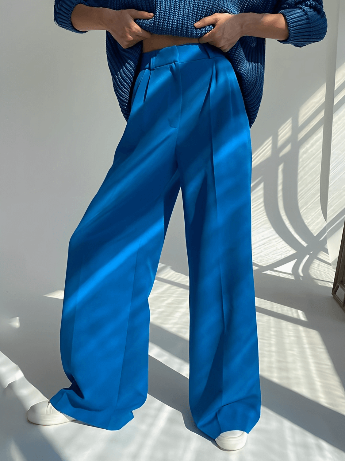 Calça Feminina Wide Leg em Alfaiataria com Cintura Alta e Bolsos – Madison