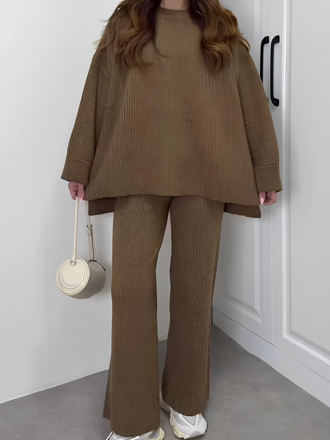 Conjunto Feminino de Tricô Canelado com Suéter Oversized Mullet e Calça com Cintura Alta Elástica - Elis [FRETE FULL]