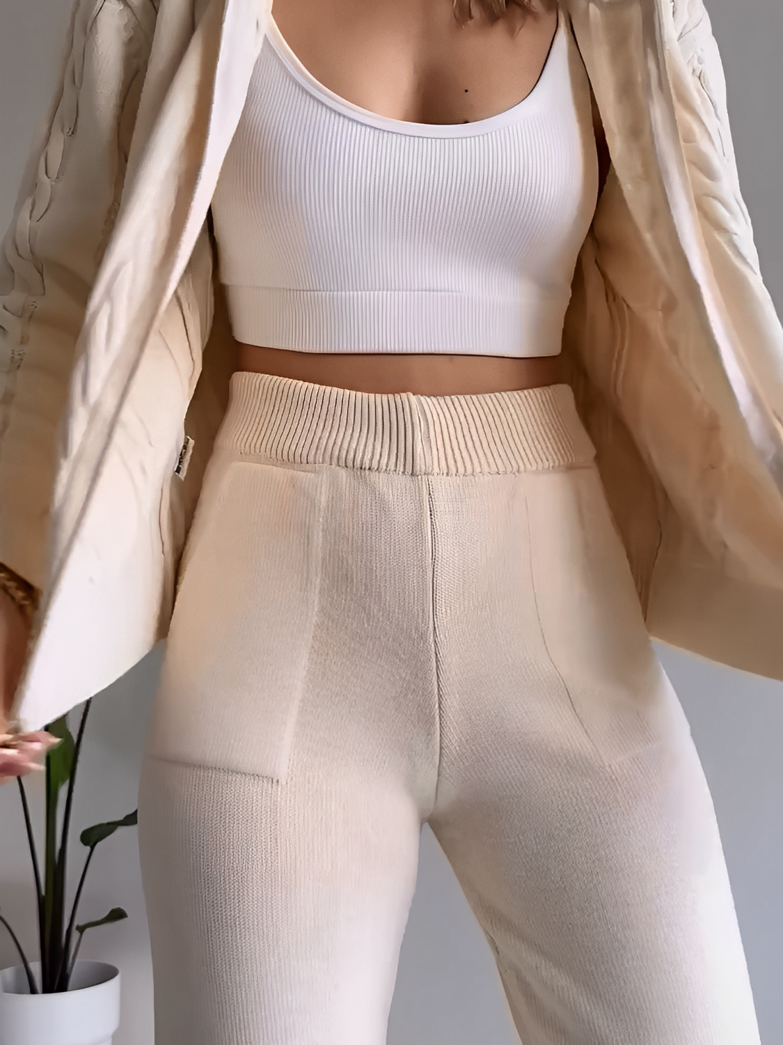 Conjunto Feminino de Tricô com Jaqueta Texturizada com Zíper e Calça Jogger de Cintura Elástica - Ciara [ FRETE FULL]
