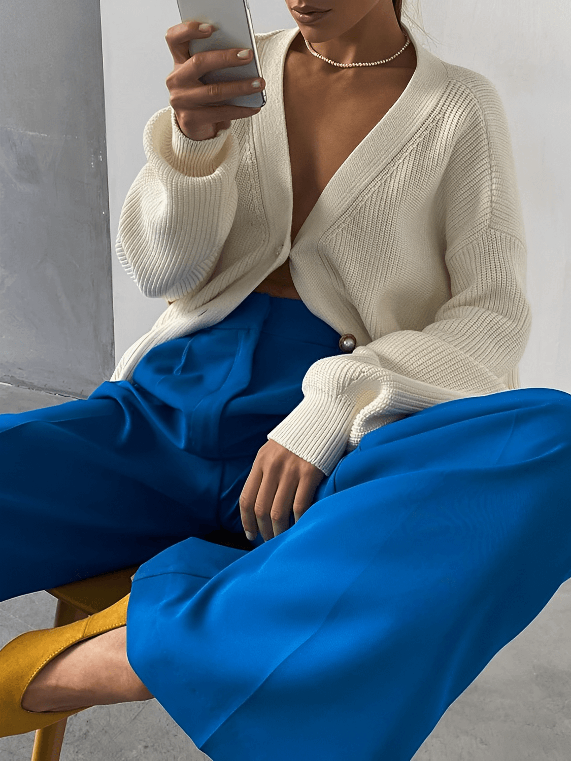 Calça Feminina Wide Leg em Alfaiataria com Cintura Alta e Bolsos – Madison