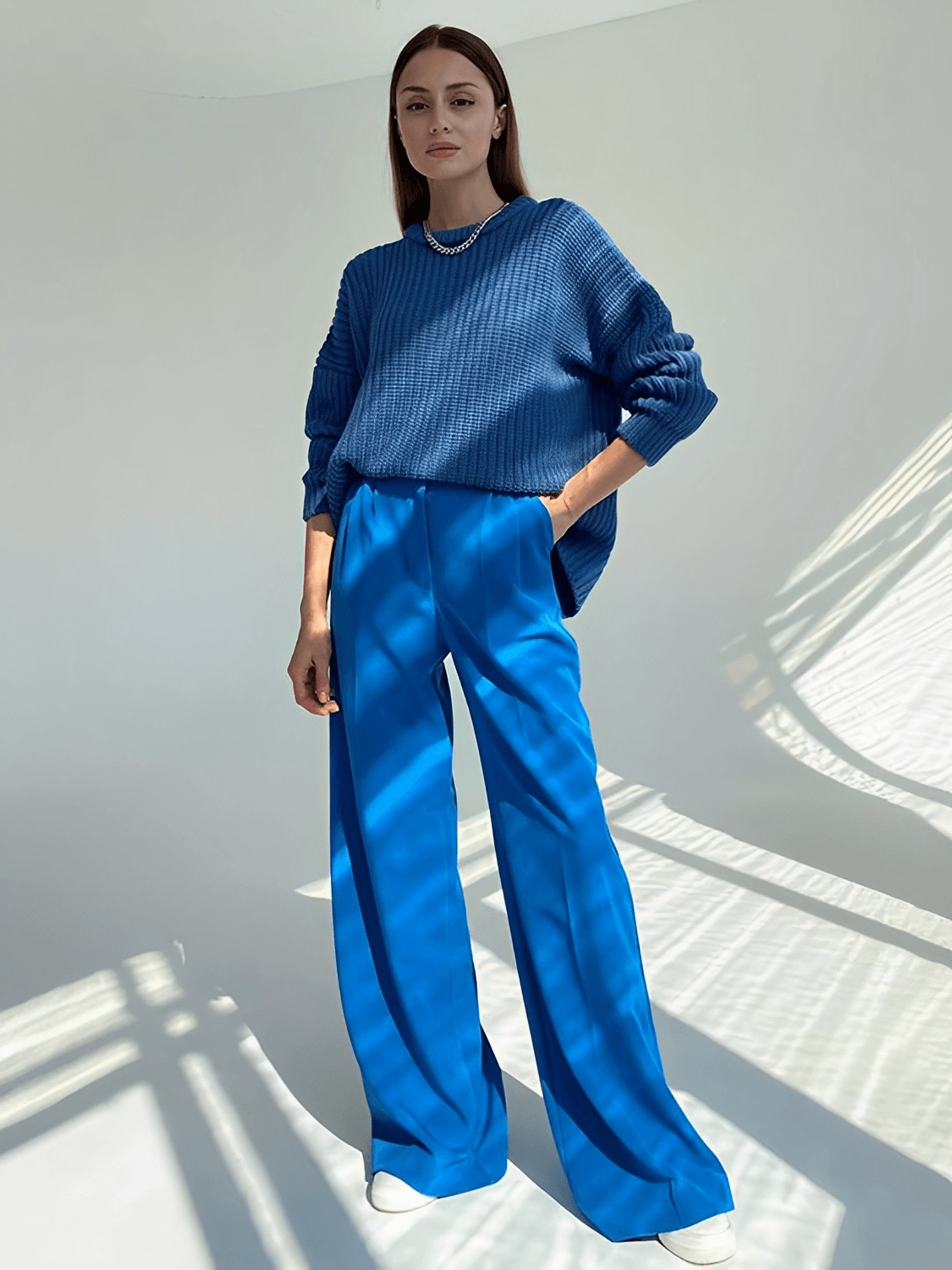 Calça Feminina Wide Leg em Alfaiataria com Cintura Alta e Bolsos – Madison