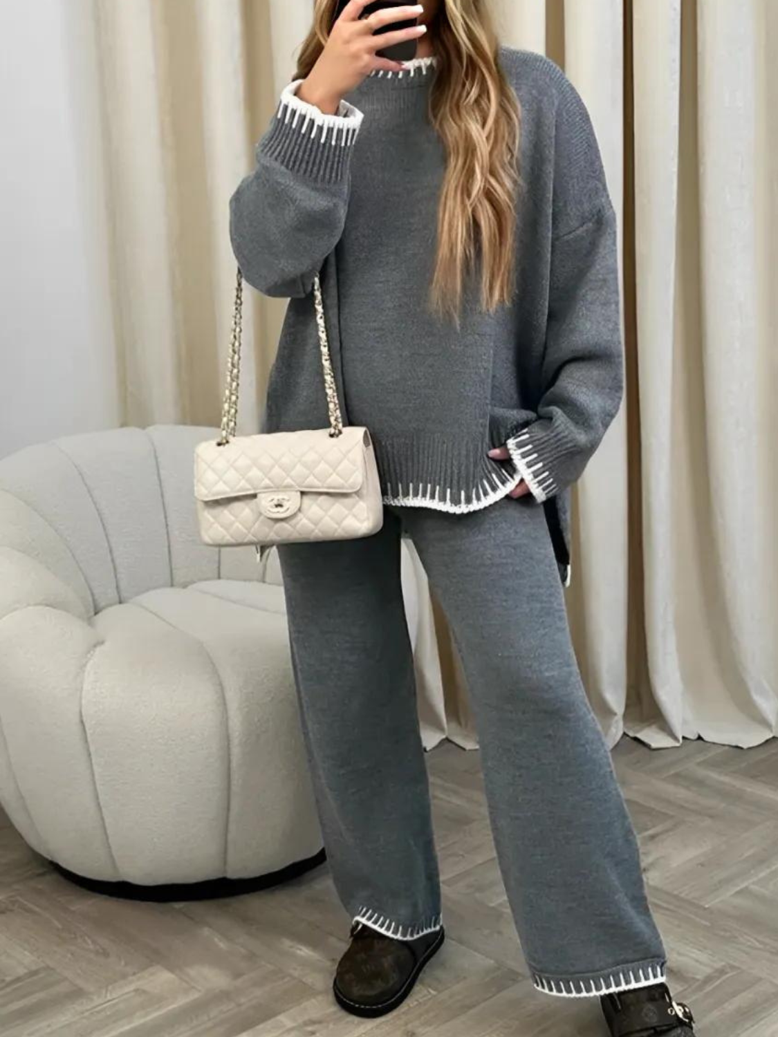 Conjunto Feminino com Suéter e Calça com Detalhes em Crochê - Íris [FRETE FULL]