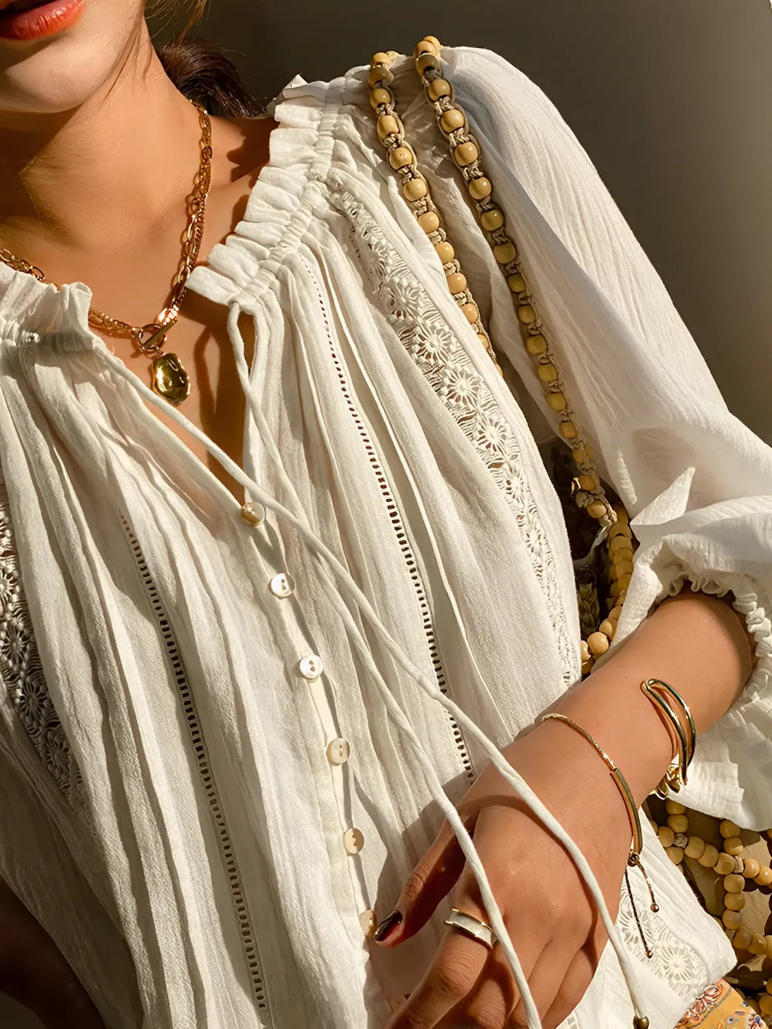 Blusa Feminina Romântica Boho com Gola em V e Mangas Puff - Liz
