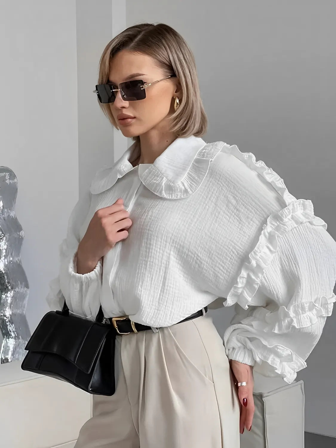 Camisa Feminina de Algodão com Babados nas Mangas e Gola - Chloe