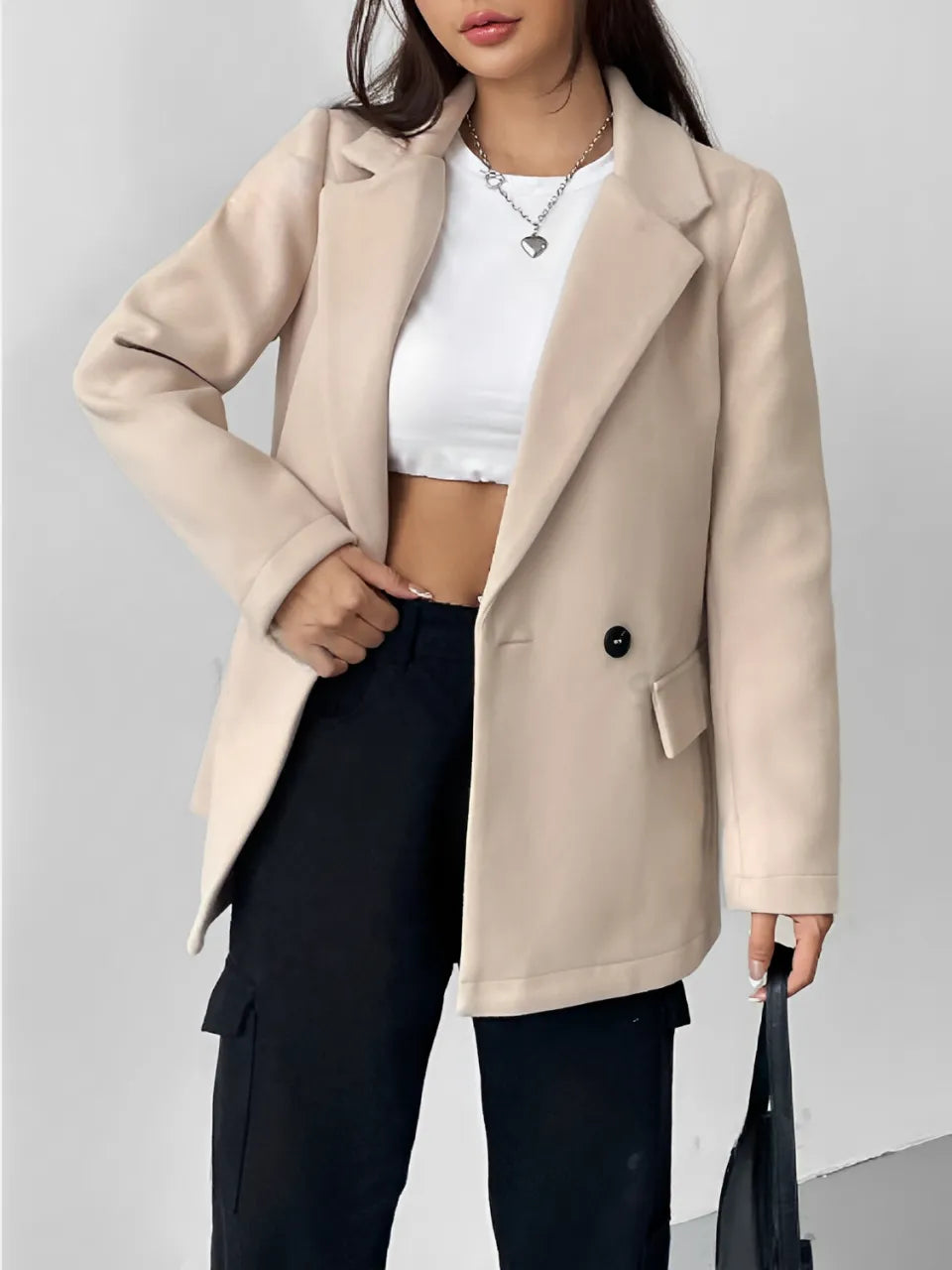 Blazer Feminino com Fechamento em Botões e Fenda nas Costas - Thalia [FRETE FULL]