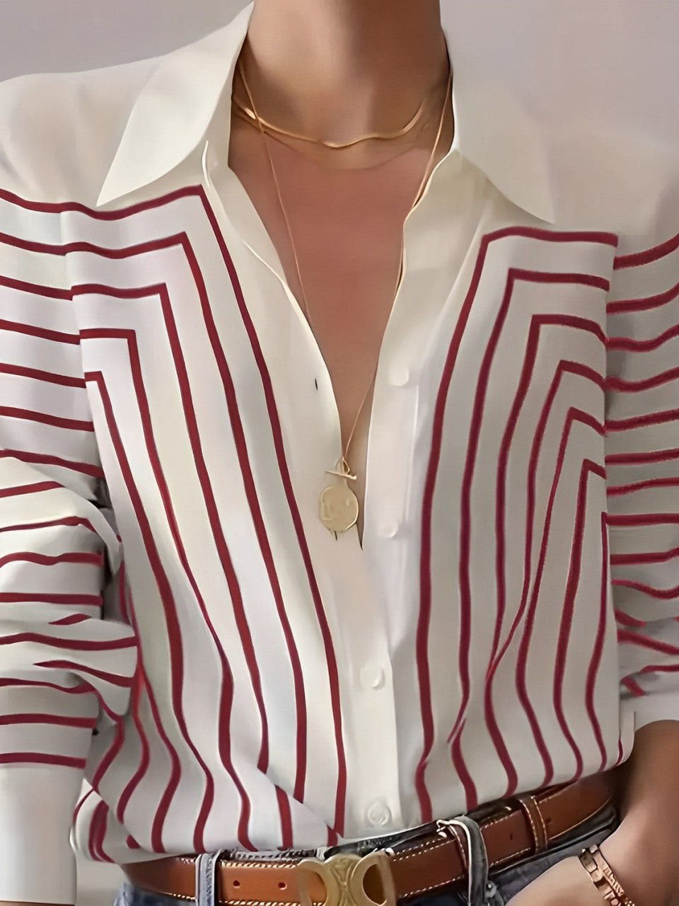Camisa Feminina Elegante Listrada com Botões - Zaira
