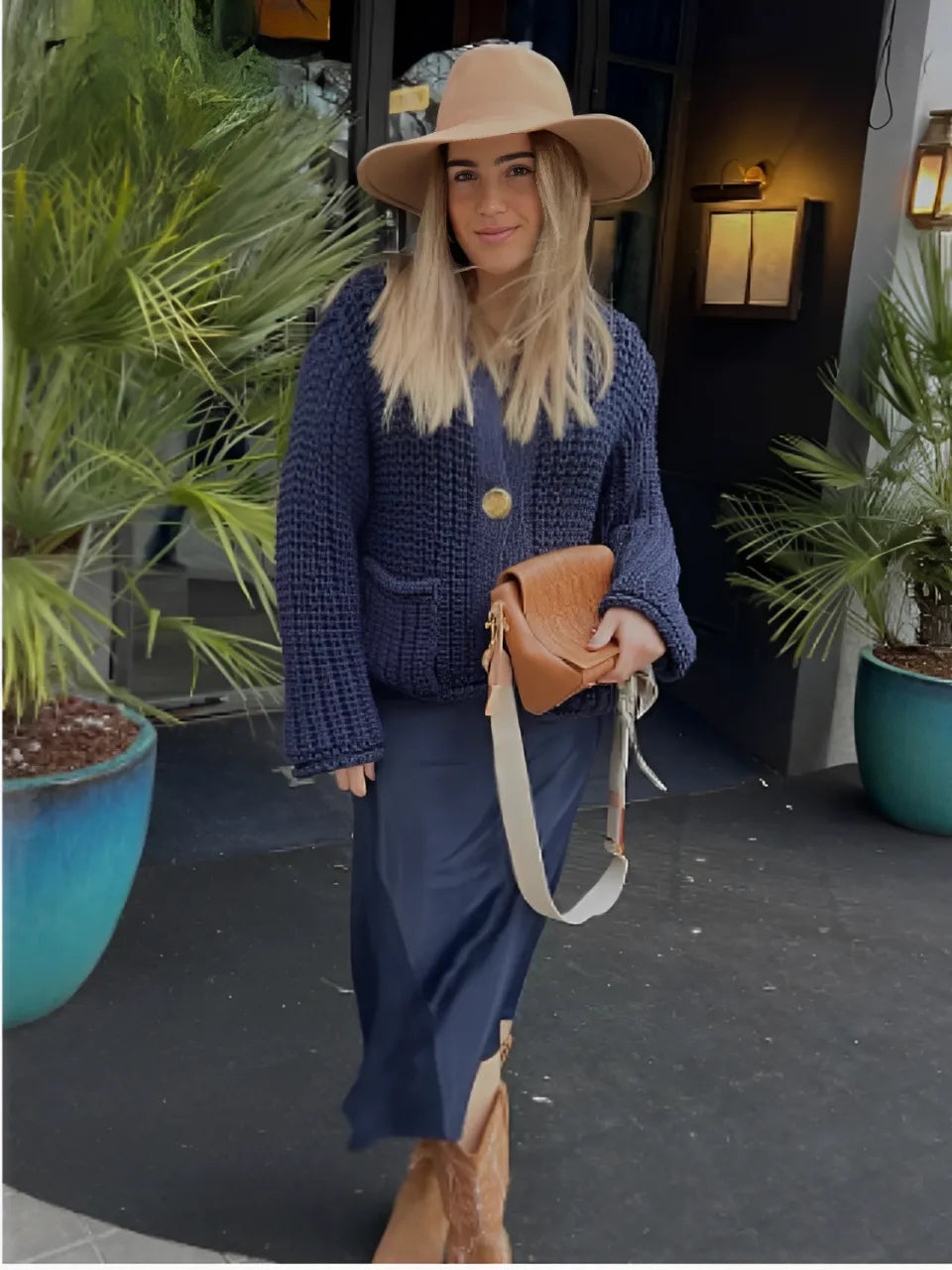 Cardigan Feminino de Tricô Ponto Grosso com Botões e Bolsos - Seraphine