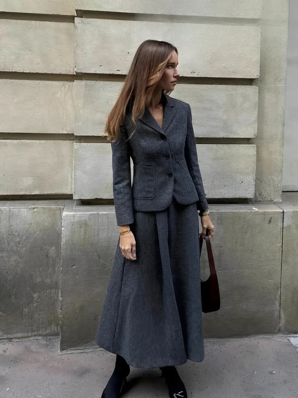 Conjunto Feminino de Blazer com Colarinho e Saia Midi em Lã Batida - Anastacia