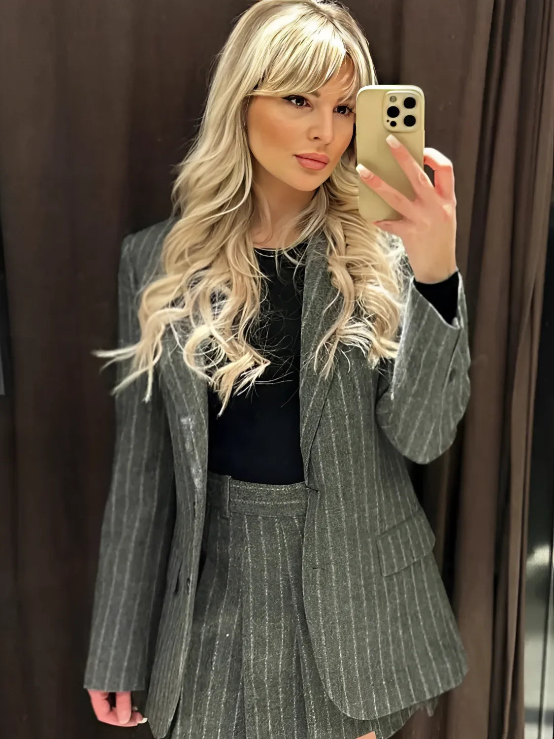 Blazer Feminino Oversized Riscas de Giz com Botões - Francine