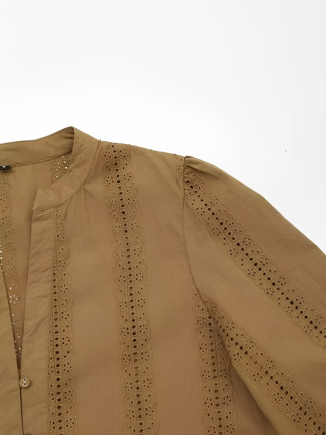 Blusa Feminina Boho em Laise com Mangas Longas e Botões - Beatrice
