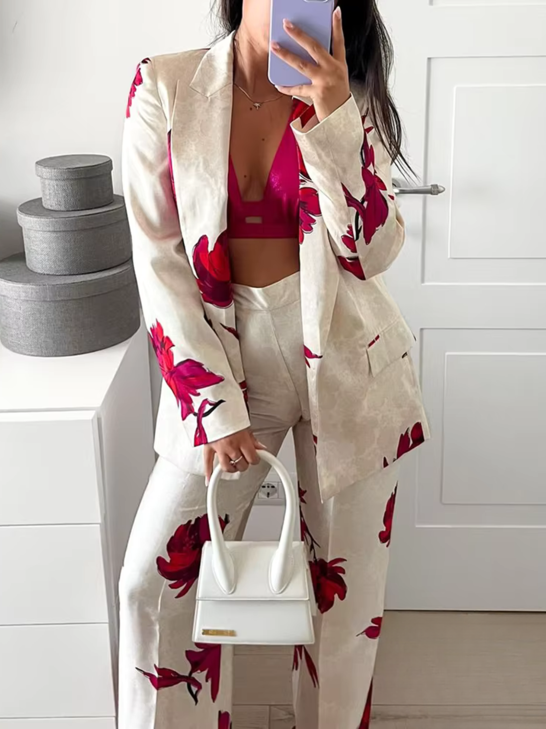 Conjunto Feminino Floral de Alfaiataria com Blazer de Botão e Calça Flare - Lia
