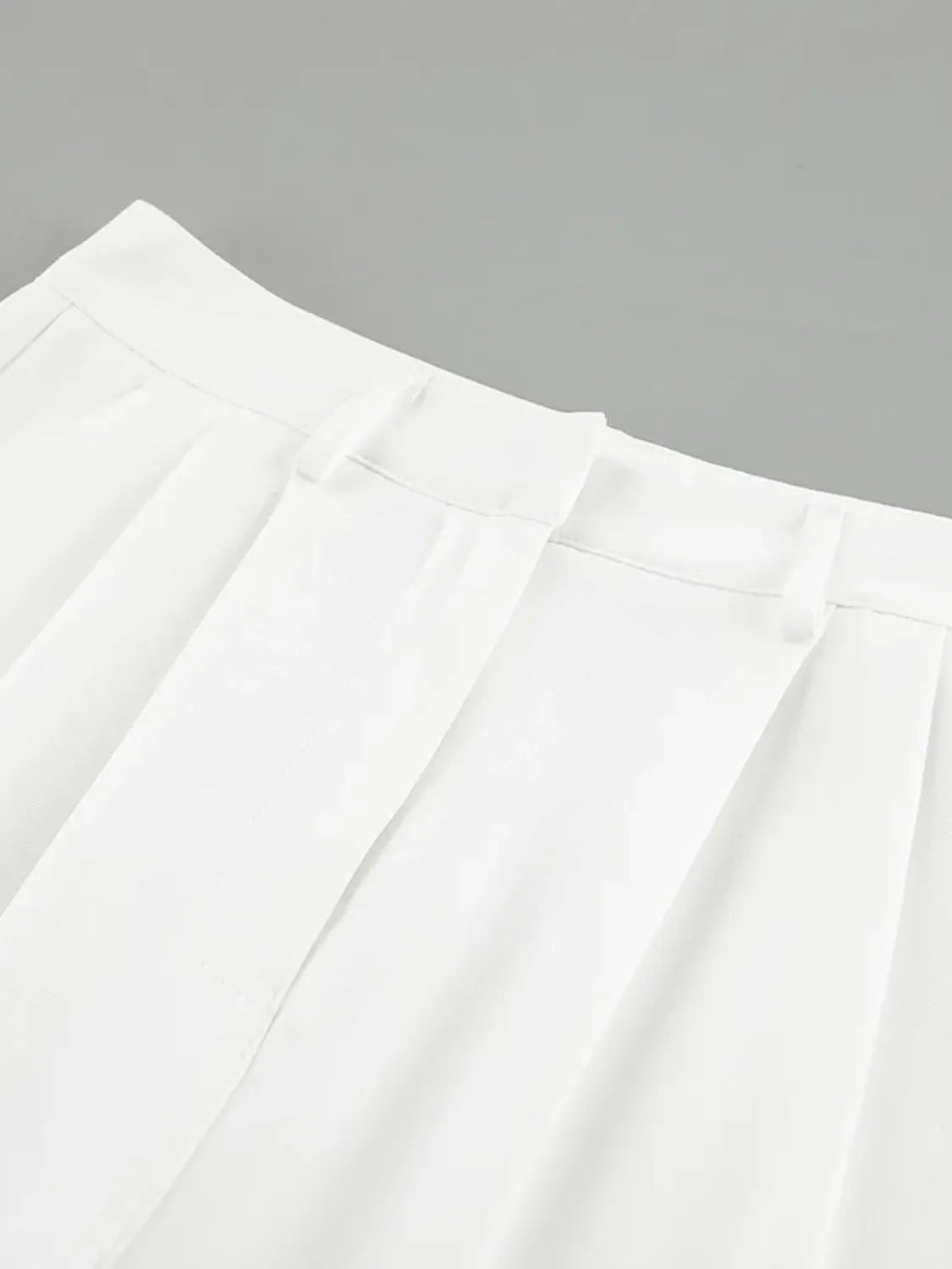 Calça Feminina Pantalona Branca Cintura Alta com Fecho e Zíper - Zoe