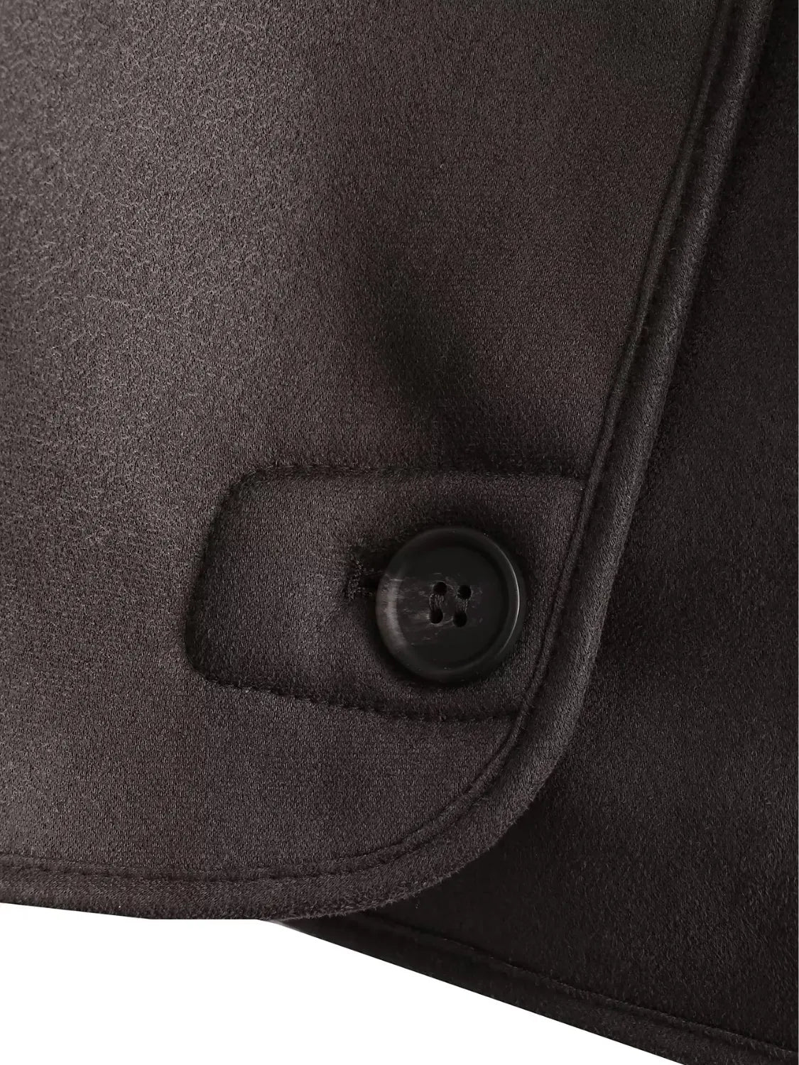 Casaco Feminino Oversized Peluciado em Couro PU com Botões e Bolsos - Giselle