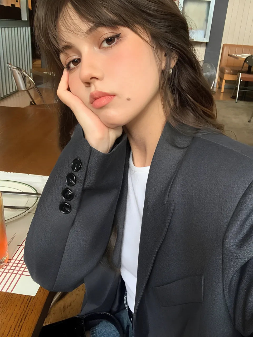 Blazer Feminino Oversized com Colarinho Entalhado e Bolsos Decorativos - Aline
