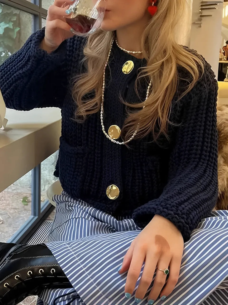 Cardigan Feminino de Tricô Ponto Grosso com Botões e Bolsos - Seraphine