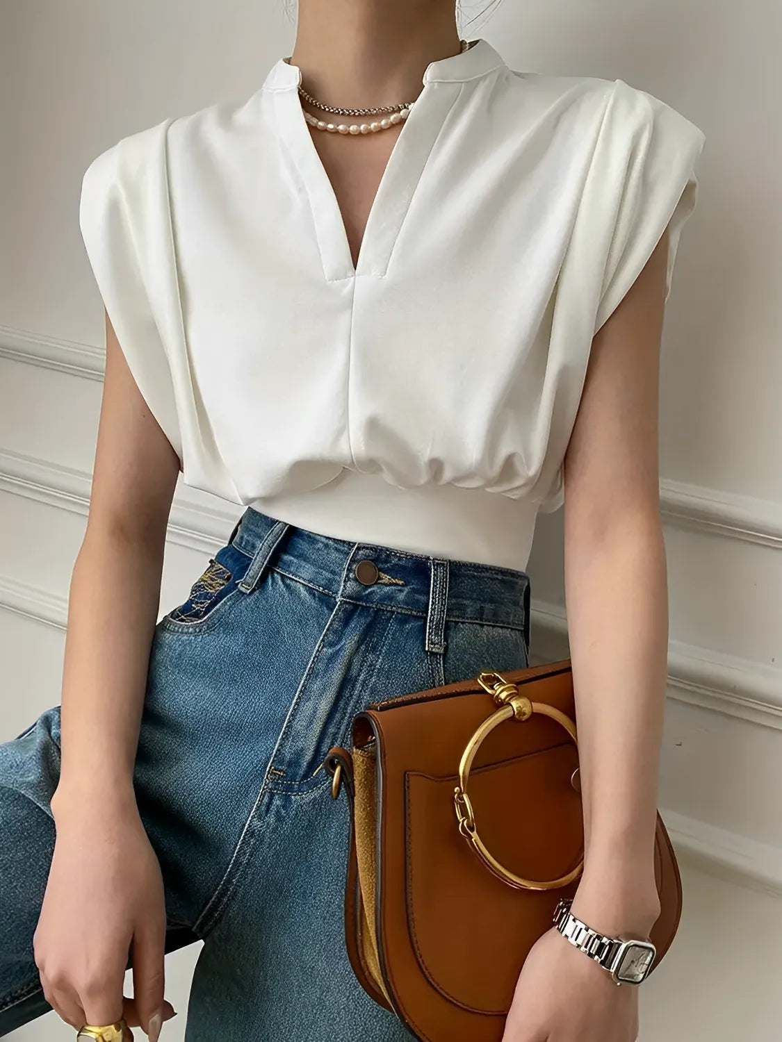 Blusa Feminina Básica com Gola Padre e Decote em V - Veronica [FRETE FULL]
