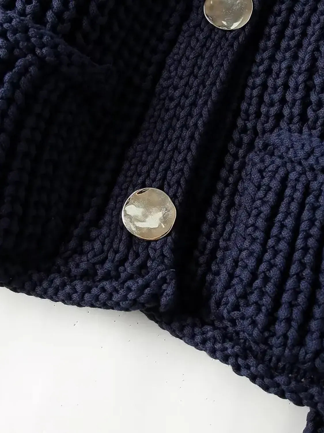 Cardigan Feminino de Tricô Ponto Grosso com Botões e Bolsos - Seraphine