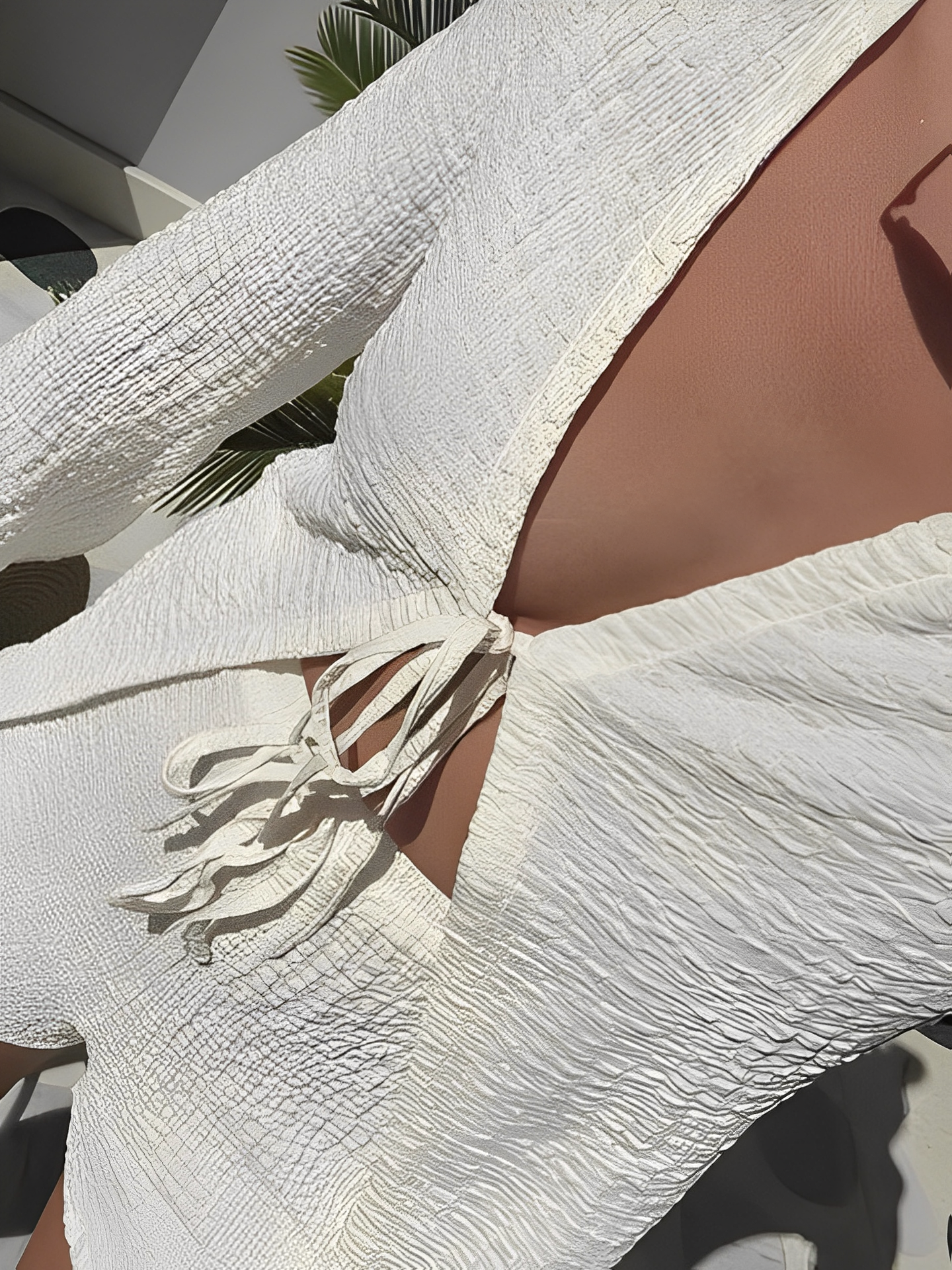 Conjunto Feminino Texturizado com Camisa de Amarração Frontal e Shorts Soltinhos - Daisy