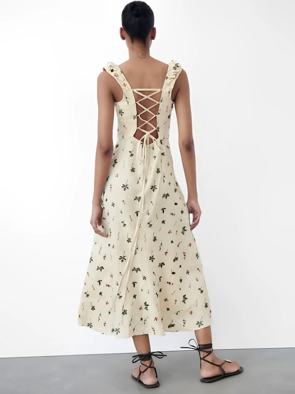 Vestido Feminino Midi de Linho com Estampa Floral e Amarração nas Costas - Malu